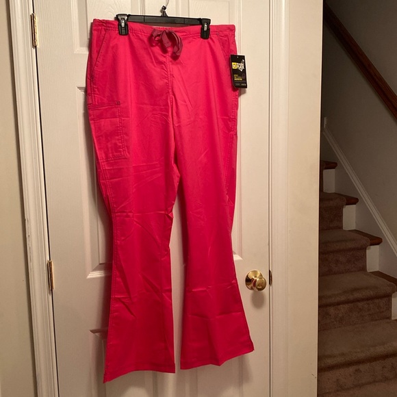 Brand New Scrub Set… - Picture 7 of 12